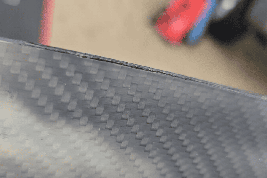 Изображение Ремонт задней кромки крыла, стабилизатора или мачты гидрофойла